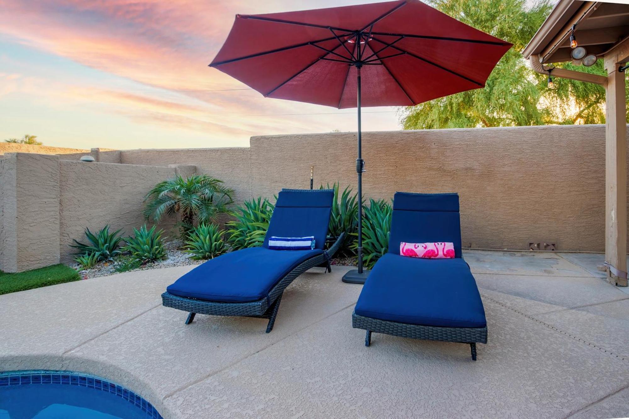 Luxe Phoenix Getaway Kültér fotó
